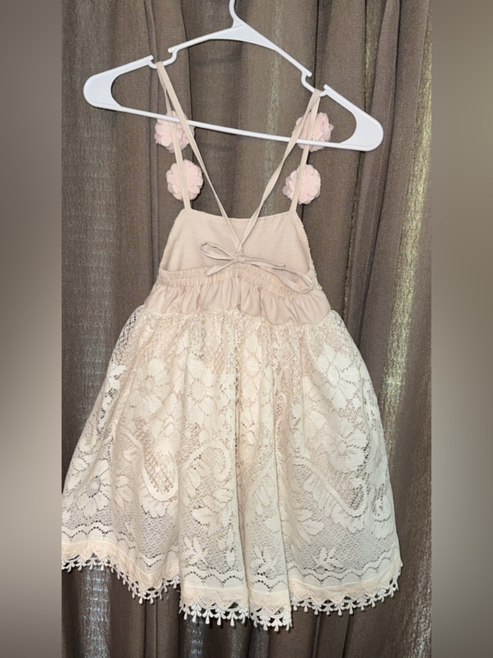 DOLLCAKE girls kids children’s lace dress with pink accent size 5 - Picture 4 of 6